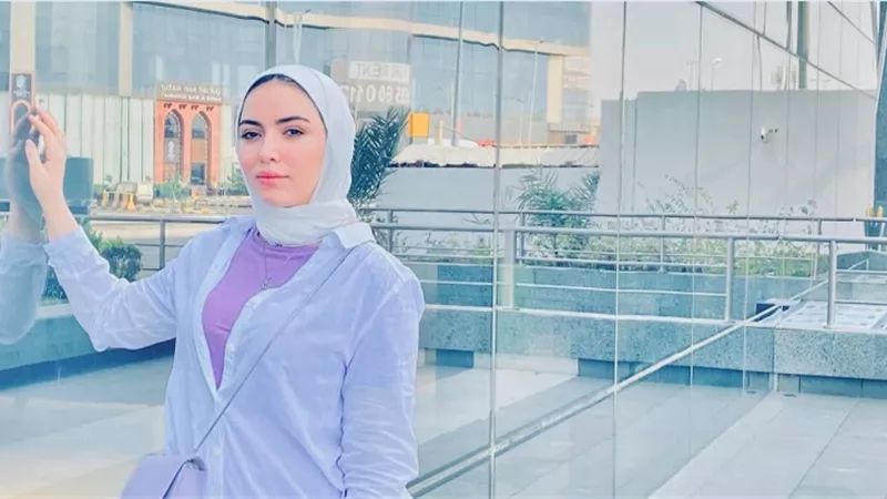 استوحي إطلالاتك من الفاشينيستا آية طارق