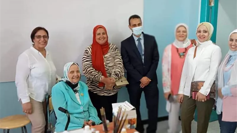 محافظ الفيوم يتفقد أعمال القافلة التنموية لمؤسسة «حياة كريمة»