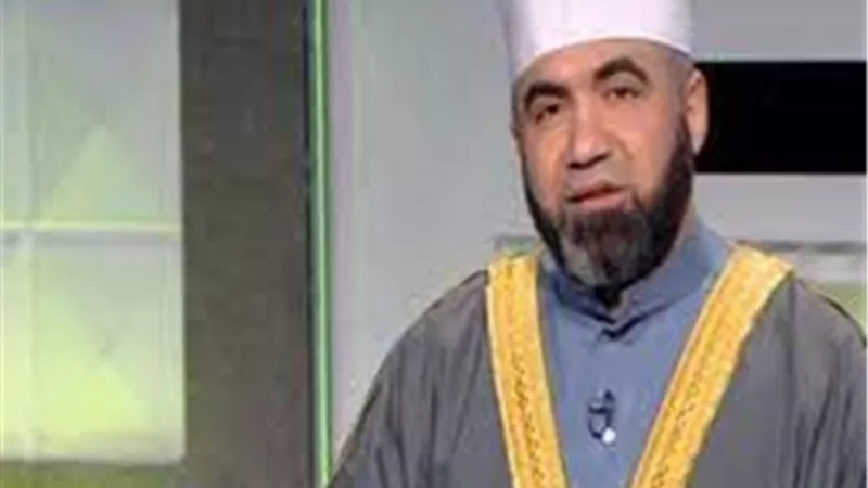 هل يجوز للزوجة أن تحضر غسل زوجها؟.. مستشارك الديني يُجيب