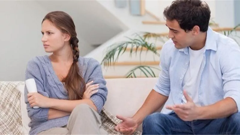 الإفتاء تحسمها: لا يحق أخذ شبكة الزوجة دون علمها أو رغما عنها