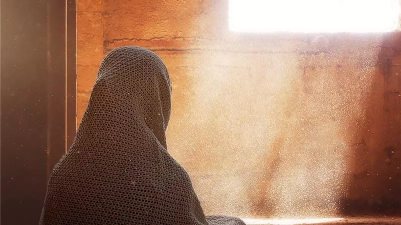 خولة بنت ثعلبة.. الصحابية المجادلة التي سمع الله قولها من فوق سبع سماوات