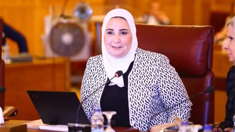 وزيرة التضامن تشارك في إطلاق استراتيجية دعم العمل التطوعي للجامعة العربية 