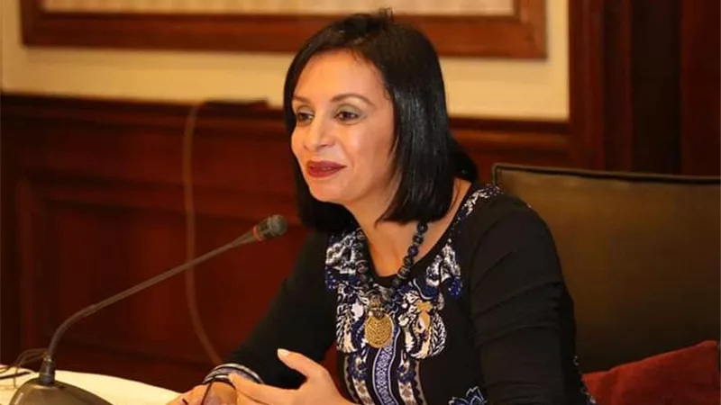 مايا مرسي توجه رسالة لنقيبة أطباء القاهرة: خانك التعبير والتوقيت