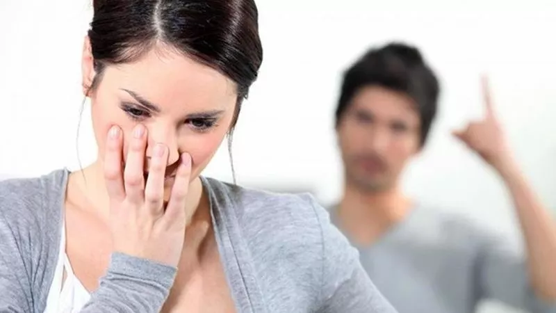 الزوجة «الإندبندنت والفيمنست».. مصطلحات لتفخيخ العلاقة الزوجية