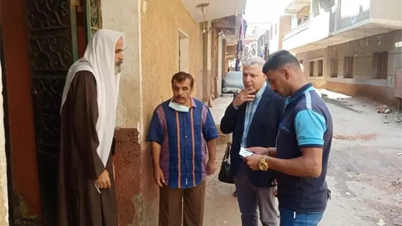 التضامن الاجتماعي توزع بطاقات ميزة وتقدم خدمة جديدة لمستفيدي 