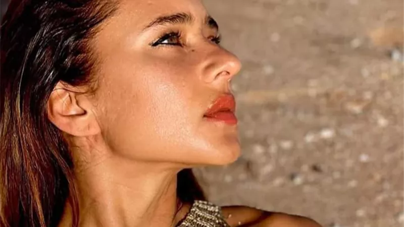 بعد تصدرها التريند.. أول رد من نيلي كريم على أنباء انفصالها عن زوجها