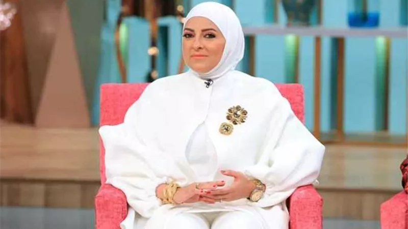 الإعلامية دعاء فاروق تستغيث: «حد يلحقني.. ومجلس الوزراء يتدخل»