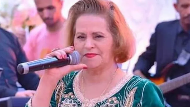 تدهور الحالة الصحية للفنانة خديجة البيضاوية ونقلها للمستشفى العسكري