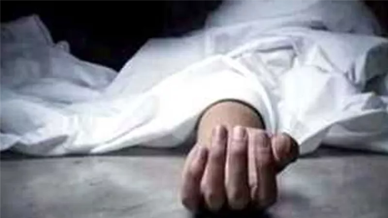 حادث طعن فتاة المنصورة يشعل السوشيال ميديا.. والتعليقات: «عشان يدافعوا عن قاتل نيرة كويس»