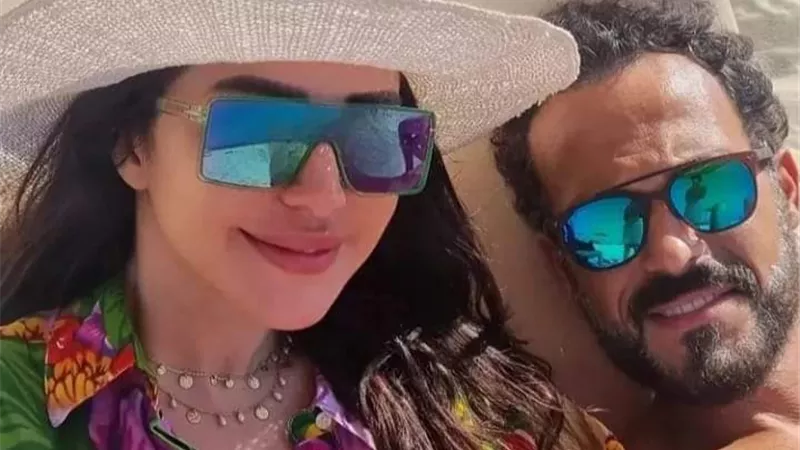 في عيد ميلاده.. كيف اقتحمت إنجي علاء حياة يوسف الشريف 