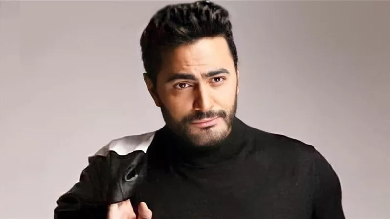تامر حسني يوجه رسالة تحذير لجمهوره.. ويتجاهل أنباء انفصاله عن بسمة بوسيل