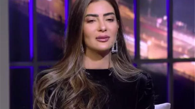 بسنت النبراوي: تفتيشك في تليفون زوجك «مرض» 