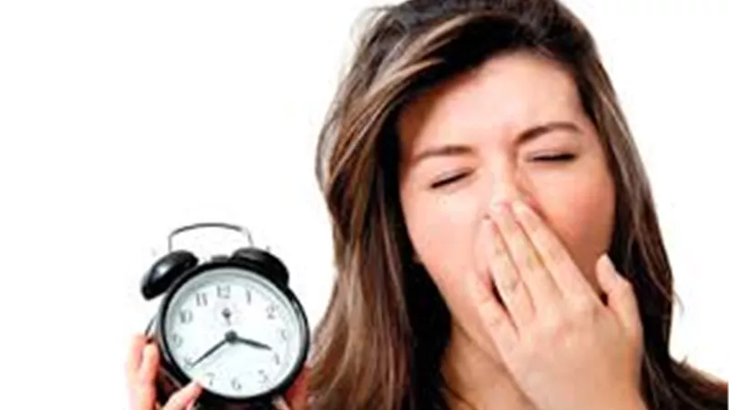احذري.. أمراض ومخاطر لا تتخيلينها بسبب السهر وقلة عدد ساعات النوم