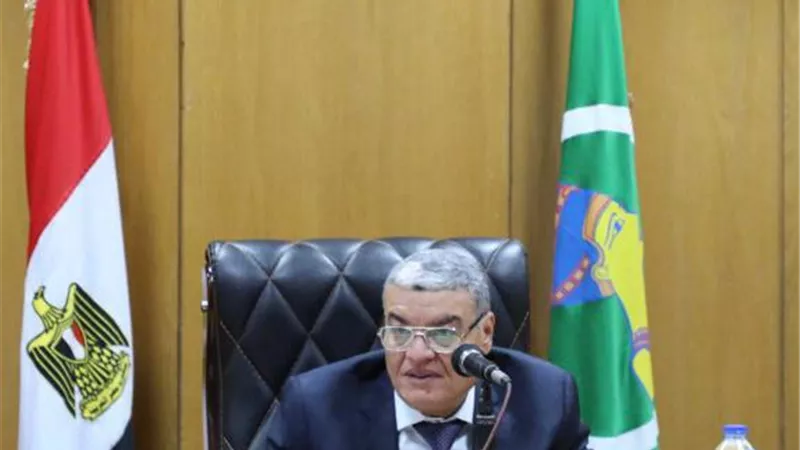 بينها 59 للمرأة.. محافظ المنيا يُعلن مشاركة 222 مشروعًا بالمبادرة الخضراء