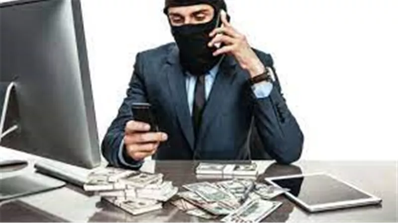 حكاية ابتزاز جديدة.. تخفى وراء صوت أنثى ويُهدد الفتيات على مواقع التواصل