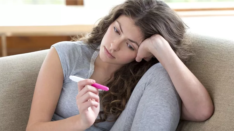«الإفتاء» تُنهي الجدل: يجوز استخدام وسائل منع الحمل بشرط