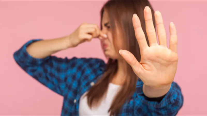 بـ «الزيت والفوطة».. تخلصي من الروائح الكريهة بعد الجماع