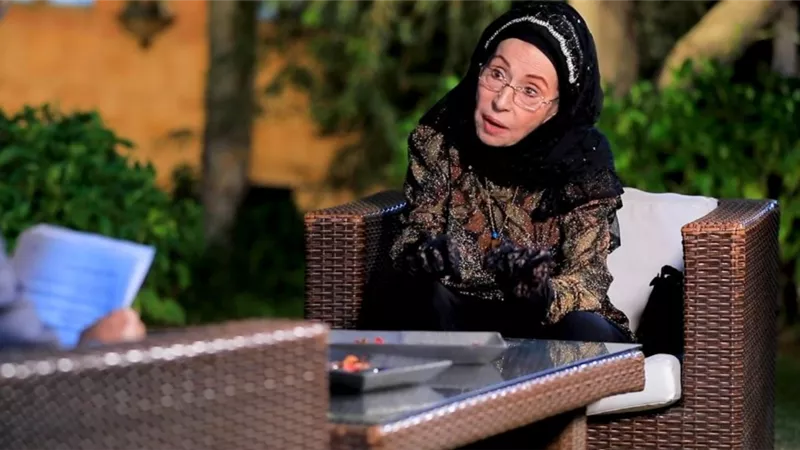 أمل إبراهيم: ضربت إلهام شاهين.. وتحولت من موظفة لفنانة بسبب مخرج