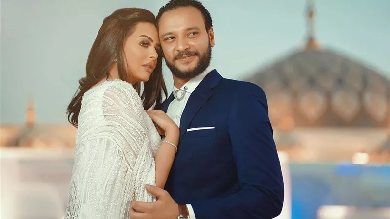 برسالة صريحة.. أحمد خالد صالح يحسم الجدل بشأن انفصاله عن هنادي مهنا