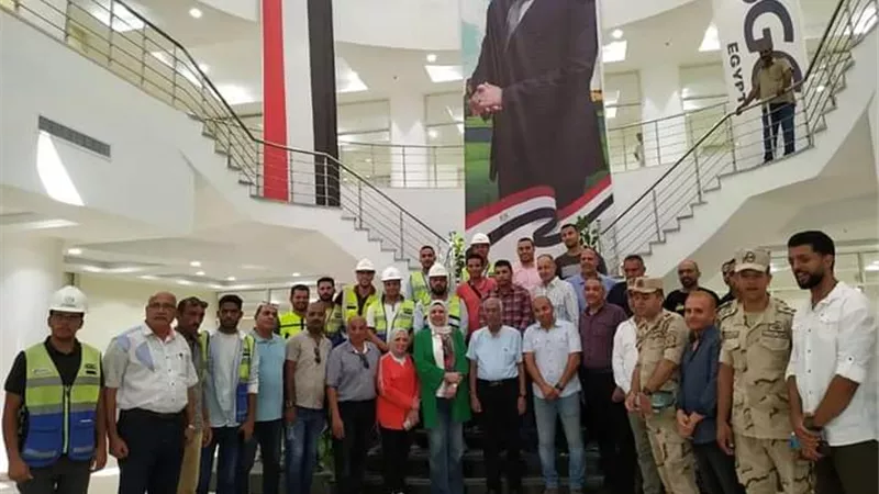 في ذكرى نصر أكتوبر.. وزير التعليم العالي يستعرض تقريرًا حول المشروعات القومية في سيناء