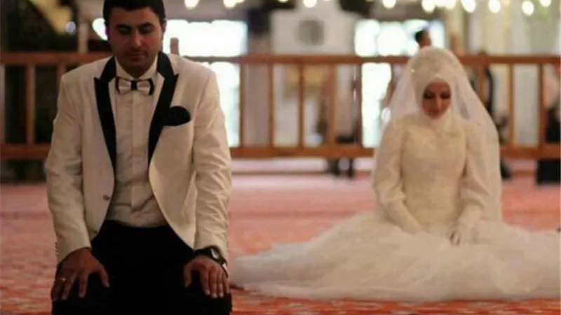 فتوى الأزهر للزوجات| كيف يمكن للمرأة أن تصبح زوجة لزوجها في الدنيا والآخرة؟