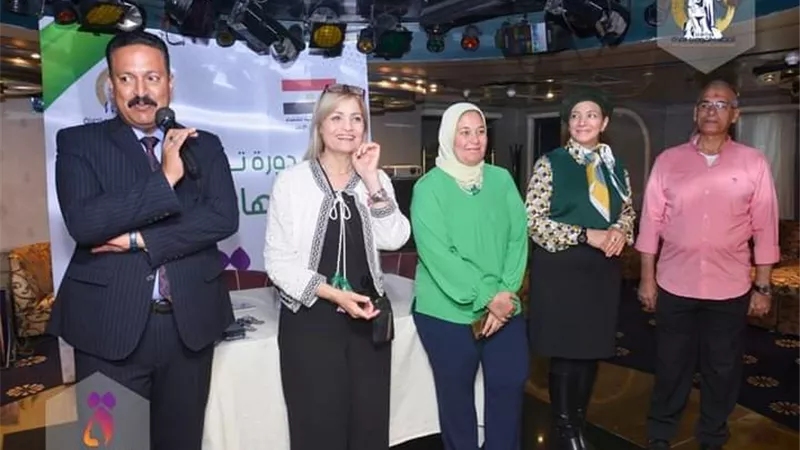 للقضاء على ختان الإناث.. «القومي للمرأة» يُنظم دورة تدريبية لرائدات أسيوط