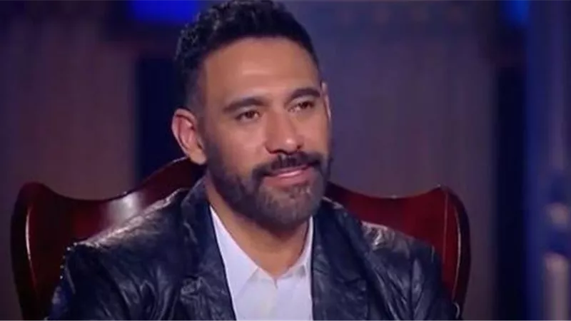 بعد السخرية والهجوم.. عمرو مصطفى يعرض الصلح على الهضبة بـ