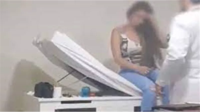 سيدة تتهم طبيب نساء شهير باغتصابها تحت تأثير المخدر.. والنيابة تقرر عرضها على الطبيب الشرعي