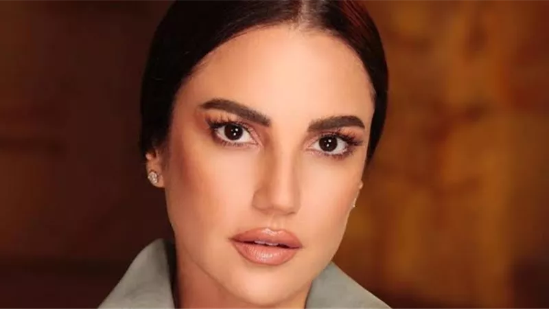 درة: زوجي هجرني في الفراش بسبب هذا المشهد