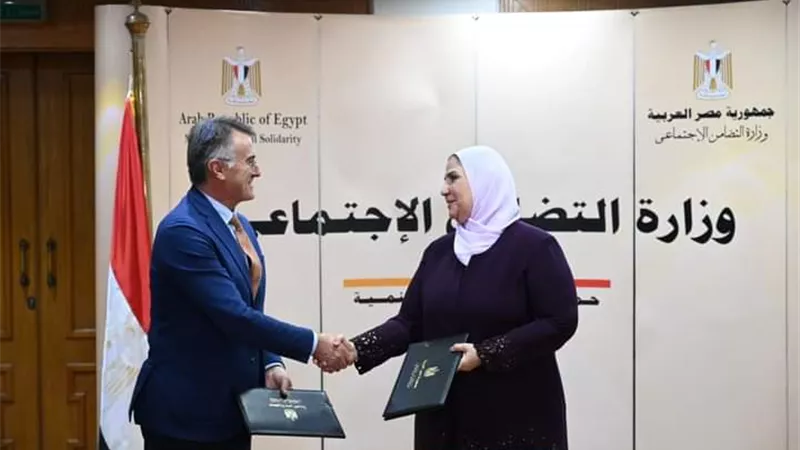 التضامن في أسبوع.. صرف معاش تكافل وكرامة والسعي لتوظيف الشباب وخدمات لذوي الهمم