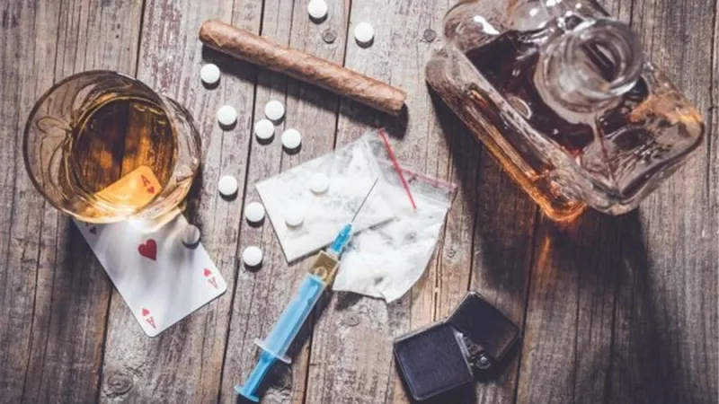 الصحة تُحذر من خطورة المواد المخدرة على الجهاز العصبي للإنسان 