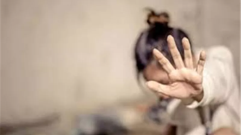 موظفة بالصحة تجمع 9 ملايين جنيه حرامًا.. وتحاول غسلها