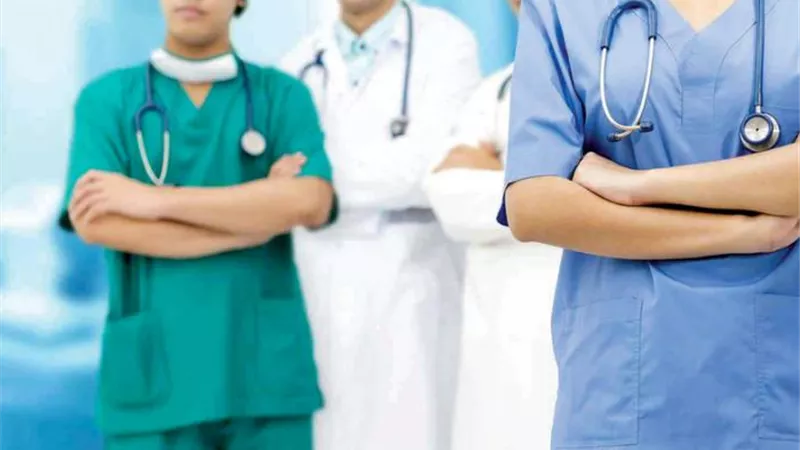 «هير نيوز» يُقدم لك نخبة من الأطباء للعلاج وإجراء عمليات جراحية مجانًا