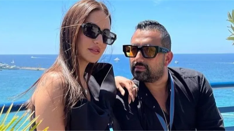 شاهدي كيف احتفل زوج الفنانة دُرة بعيد زواجهما