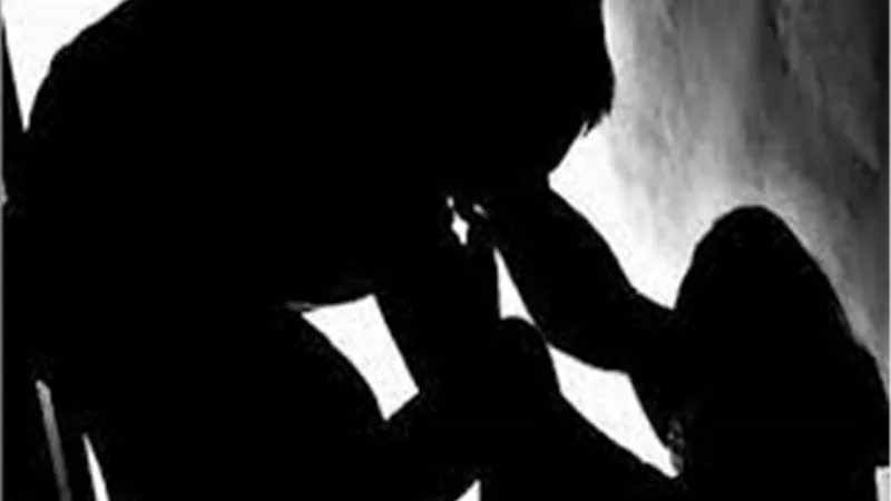 ذئب الصغار.. عاطل يستدرج 4 أطفال ويعتدي عليهم جنسيا