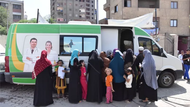 تعرفي على أماكن القوافل الطبية المجانية اليوم في 11 تخصصًا