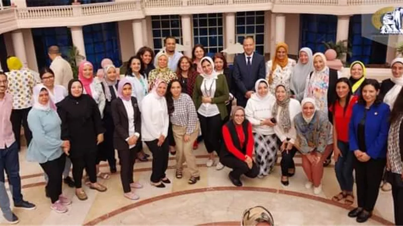 «القومي للمرأة» ينظم ندوات توعوية بجريمة «ختان الإناث» 
