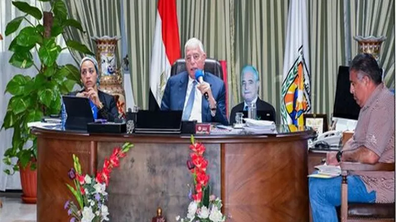 محافظ جنوب سيناء يوجه الشكر للجهاز التنفيذي بعد نجاح مؤتمر المناخ