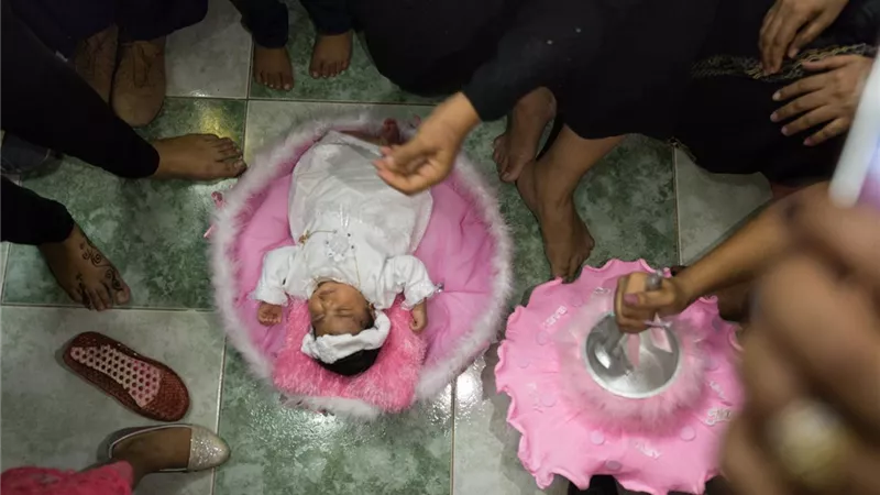  ما حكم عمل «السبوع» لحديثي الولادة؟.. الإفتاء تجيب