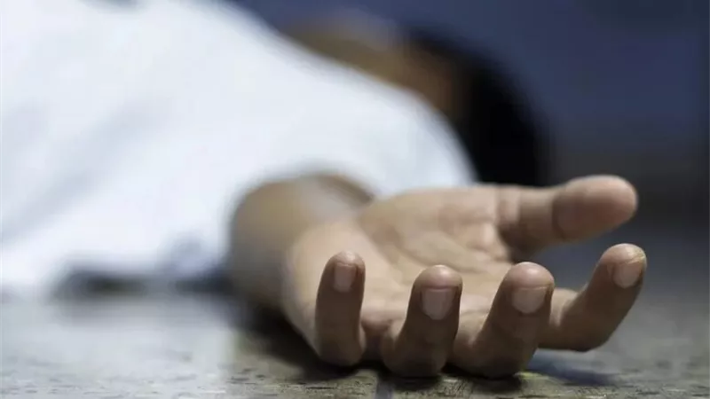 والدة قتيل الشرقية: «جوز جارتنا قتل ابني بسبب الغسيل»