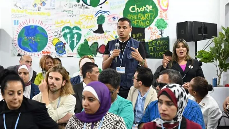 وزيرة التضامن تعقد جلسة حوارية مع ذوي الهمم في مؤتمر المناخ COP 27 