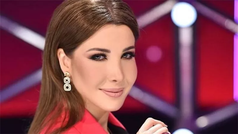 أبرزها الشعر المنسدل والكعكة.. تسريحات من وحي نجمات السينما