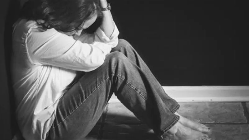 «الصحة» تطلق خطًّا ساخنًا للتواصل مع المرضى النفسيين وتقديم الدعم