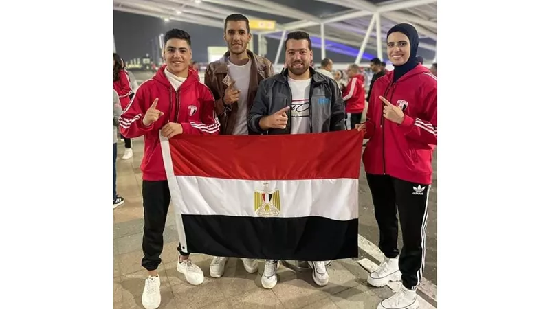 مريم شريف وروان سمير مع منتخب مصر ببطولة العالم للكاراتية