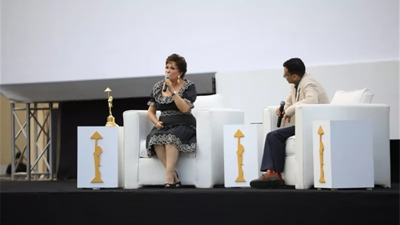 لبلبة: أمي قاطعتني بسبب مشهد.. وتم حذف مشاهد لي في «ضد الحكومة»