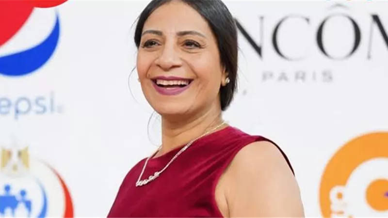 عفاف مصطفى: «فصلت فستان بـ7 آلاف جنيه.. ولم يدعوني للمهرجان.. ليه يا حسين؟»