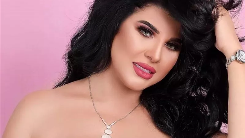 بعد إخلاء سبيلها.. أجرأ صور للراقصة برلنتي عامر زوجة سعد الصغير
