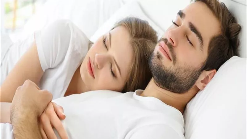 اليوسفي يعزز قدرة زوجك خلال العلاقة الحميمية