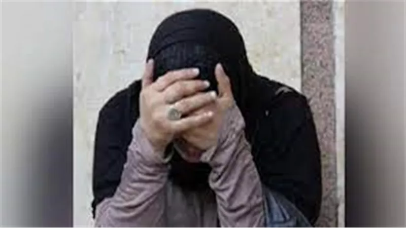 رفض عودة شقيقته لزوجها.. فكان مصيرة القتل بطعنات الغدر