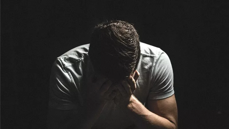 أهمها تجنب غضبه.. 4 أمور للتعامل مع زوجكِ الحساس